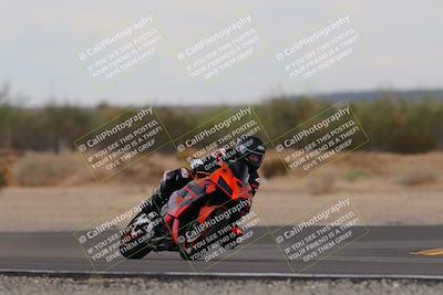 media/Sep-11-2022-SoCal Trackdays (Sun) [[81b7e951af]]/Turn 7 (1145am)/